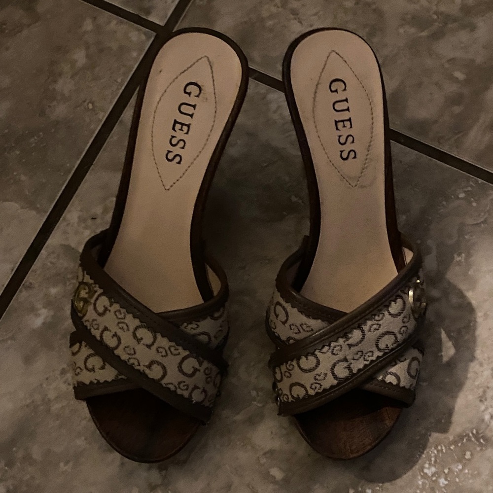 Guess Women's Tan and Brown Mules